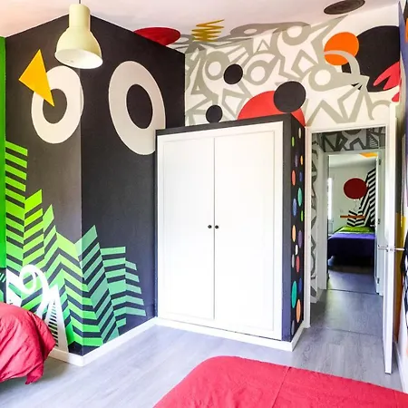 Exclusive Artistic - Instaworthy Selfies Apartamento