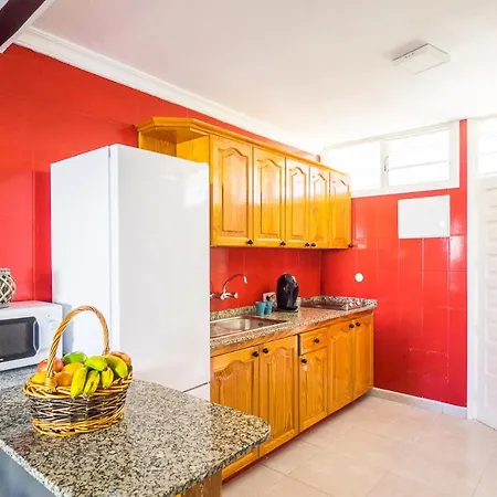 Exclusive Artistic - Instaworthy Selfies Apartment San Bartolomé